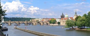 Prague hotels near charles bridge